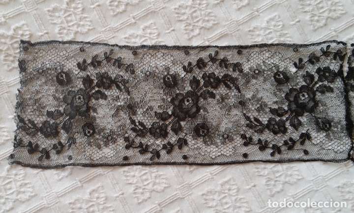 Antig&uuml;edades: Antiguo encaje negro 180 cm - Foto 4