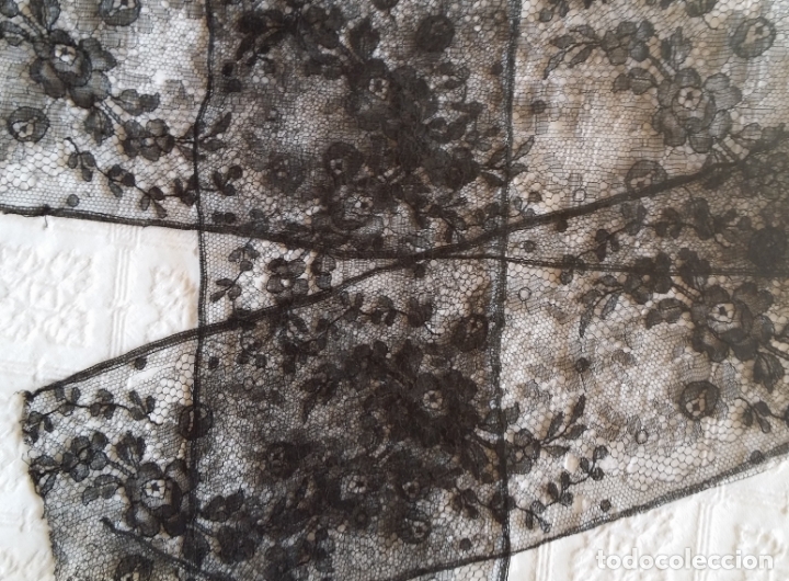 Antig&uuml;edades: Antiguo encaje negro 180 cm - Foto 1