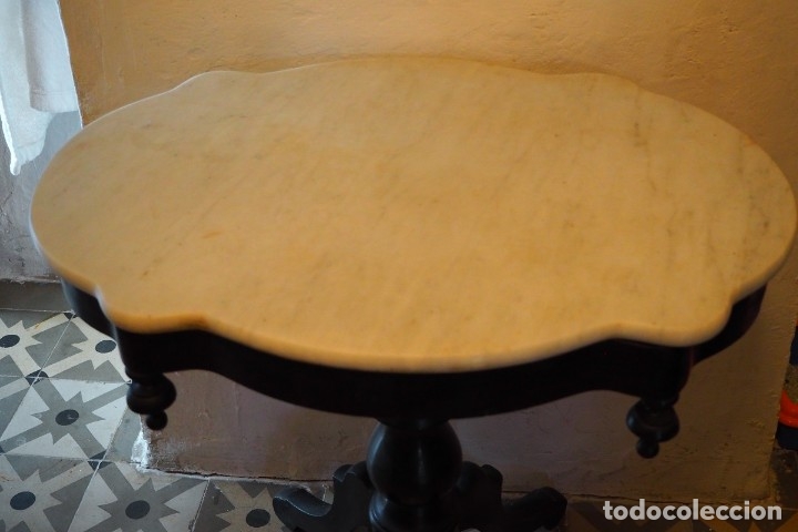 Antig&uuml;edades: Velador de caoba y marmol - Foto 2