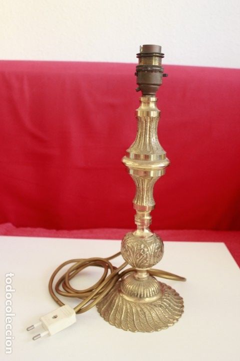 Antig&uuml;edades: L&aacute;mparas de pie a&ntilde;os 70 de bronce. - Foto 1