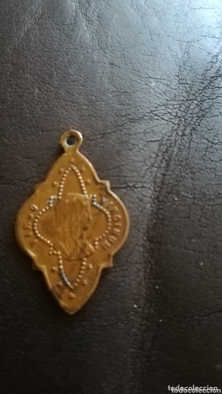 Antig&uuml;edades: Antigua medalla religiosa - Foto 1