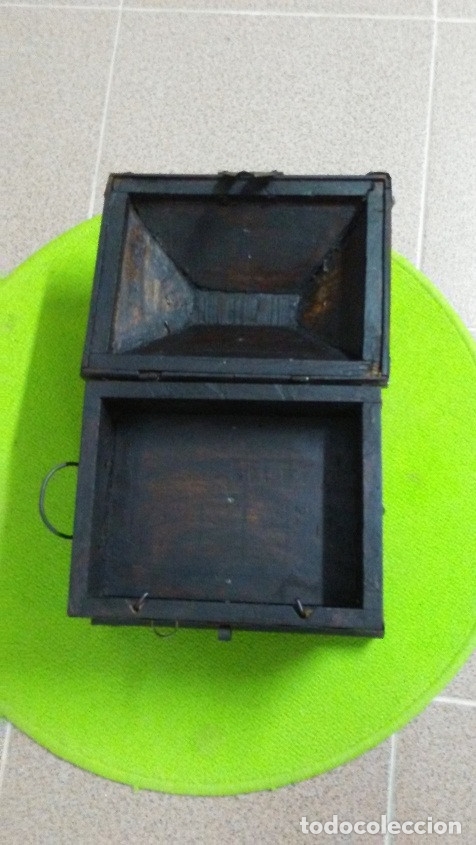 Antig&uuml;edades: ARC&Oacute;N ANTIGUO DE MADERA Y BRONCE - Foto 9