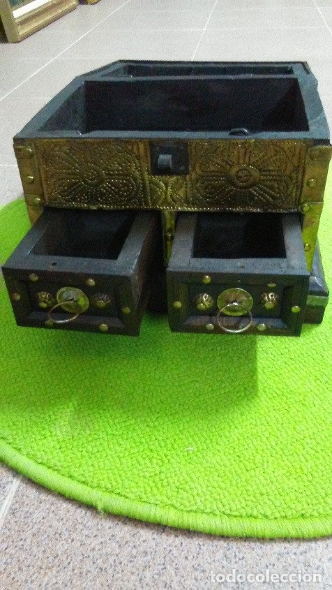 Antig&uuml;edades: ARC&Oacute;N ANTIGUO DE MADERA Y BRONCE - Foto 15