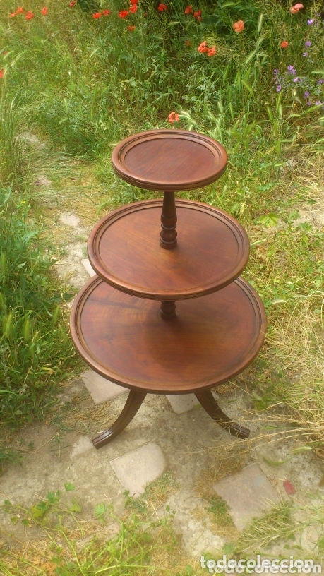 Antig&uuml;edades: Dumb Waiter , montaplatos - Foto 1