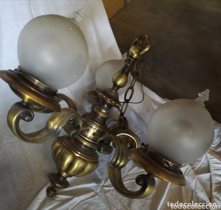 Antig&uuml;edades: Lampara antigua en bronce - Foto 1