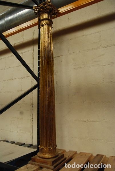 Antig&uuml;edades: Columna de retablo en madera dorada - Foto 1