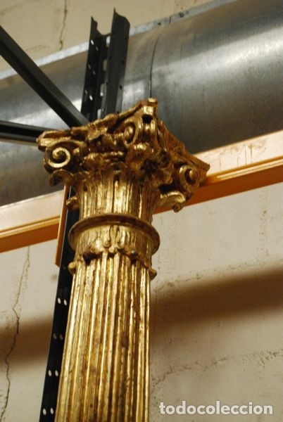 Antig&uuml;edades: Columna de retablo en madera dorada - Foto 2