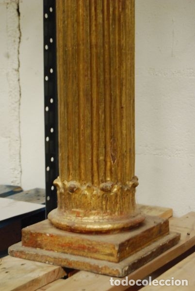 Antig&uuml;edades: Columna de retablo en madera dorada - Foto 3