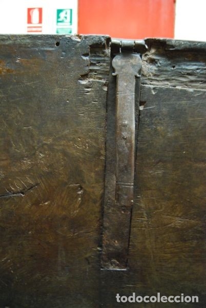 Antig&uuml;edades: Arc&oacute;n de madera con patas de bola y caj&oacute;n interior - Foto 8