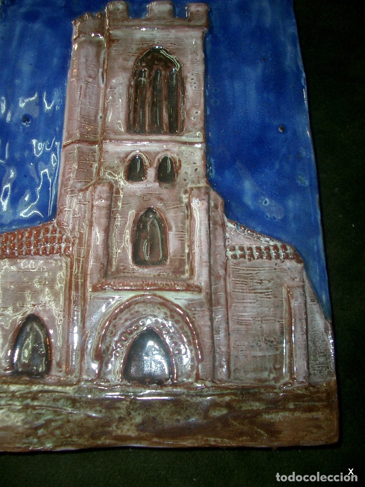 Antig&uuml;edades: Azulejo en relieve esmaltado - Foto 2