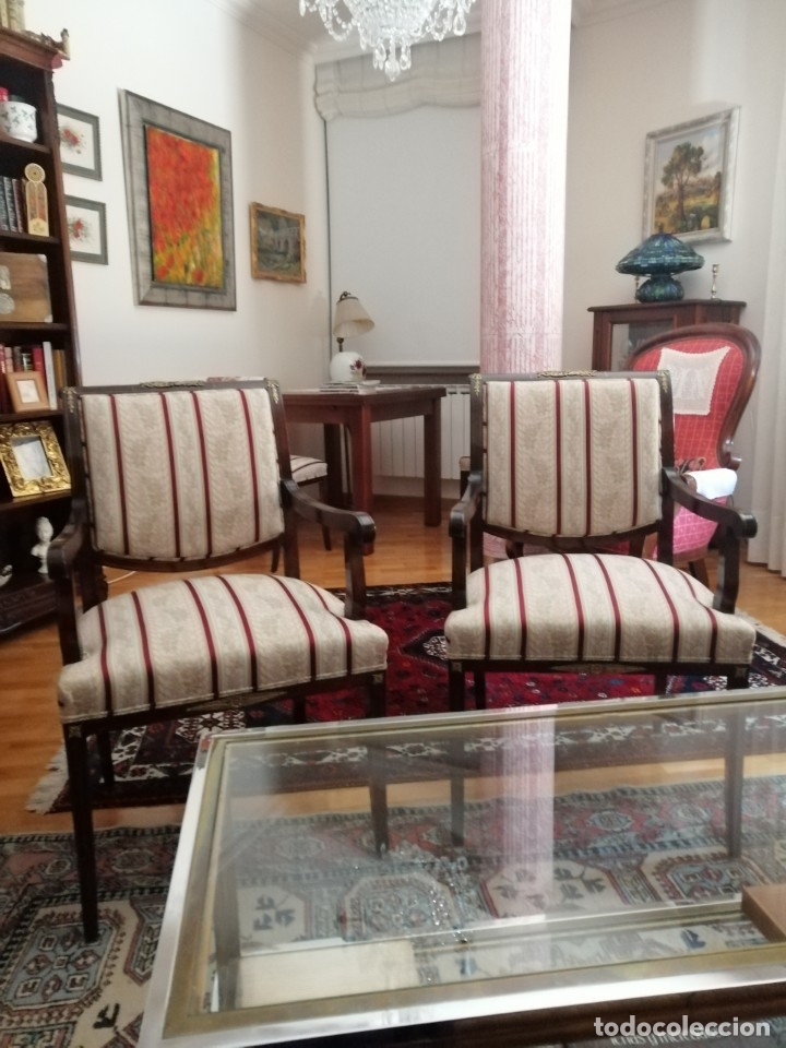 Antig&uuml;edades: Tresillo Isabelino caoba - Foto 3