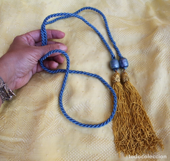 Antig&uuml;edades: Majestuoso c&iacute;ngulo con borlas y caireles - Foto 3