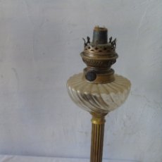 Antigüedades: LAMPARA QUINQUE ANTIGUO SOBRE COLUMNA SIGLO 19. Lote 174491874