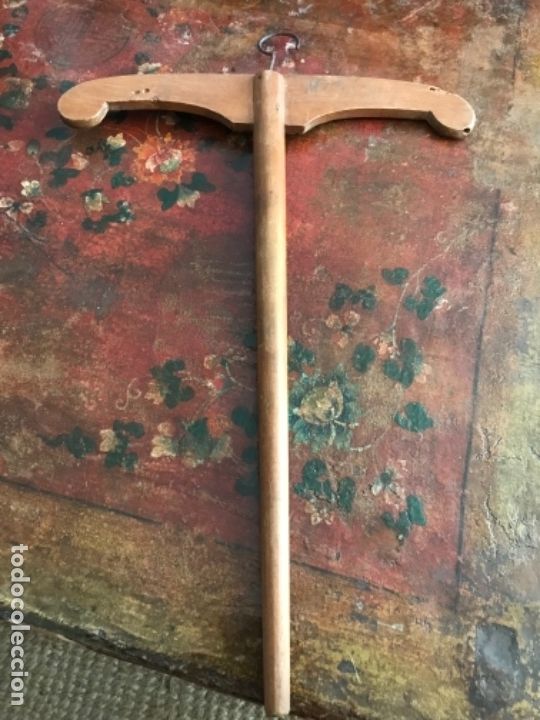 Antig&uuml;edades: Antigua Percha de Madera - Foto 1
