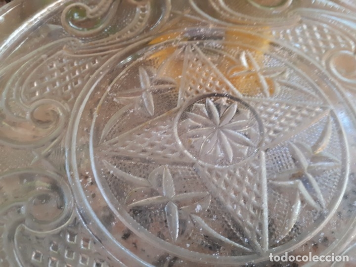 Antig&uuml;edades: antiguo plato de cristal - Foto 2