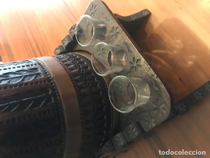 Antig&uuml;edades: Licorera muy antigua - Foto 3