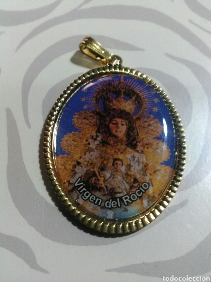 Antig&uuml;edades: Medalla Virgen del Rocio - Foto 1