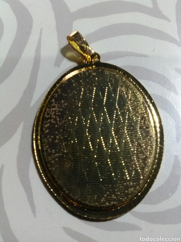 Antig&uuml;edades: Nuestra Se&ntilde;ora del Remedio. Medalla - Foto 2