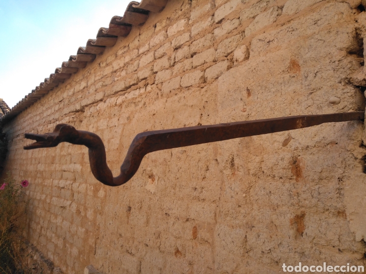 Antig&uuml;edades: Palomilla de hierro S XVI - Foto 1