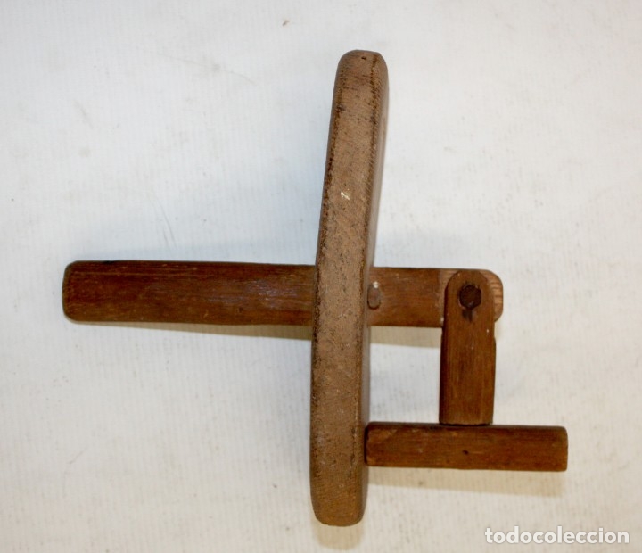 Antig&uuml;edades: PIEZA DE MADERA PARA LA PROCECI&Oacute;N - Foto 3