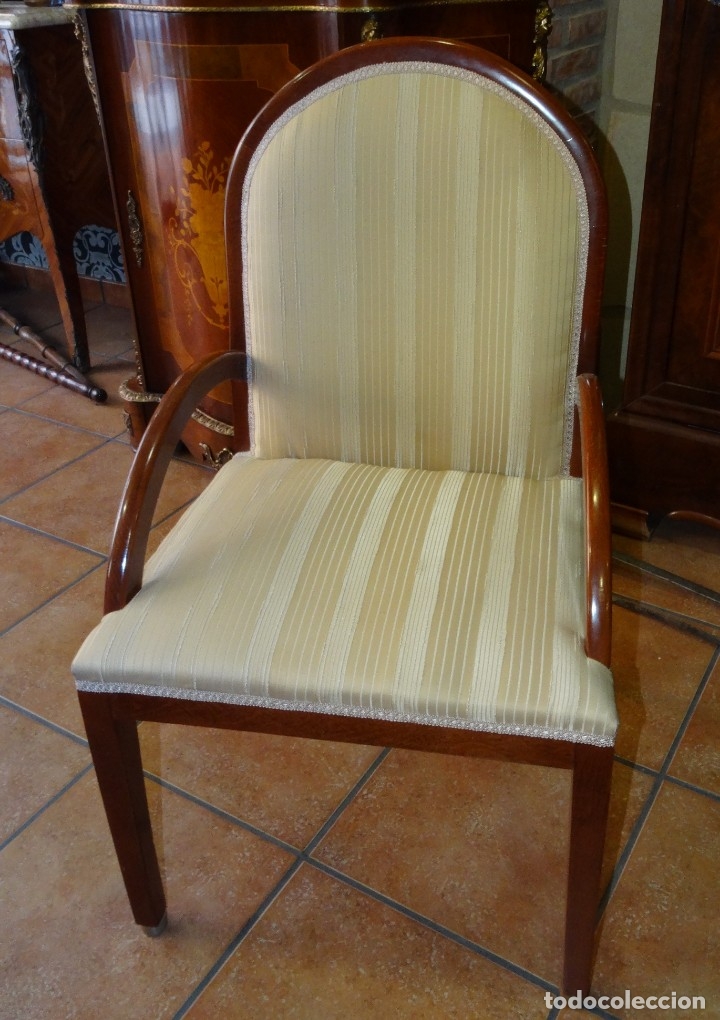 Antig&uuml;edades: SILLA TAPIZADA CON APOYABRAZOS - Foto 3