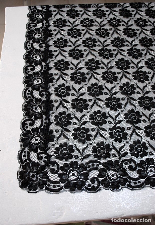 Antig&uuml;edades: MANTILLA NEGRA DE BLONDA - Foto 6