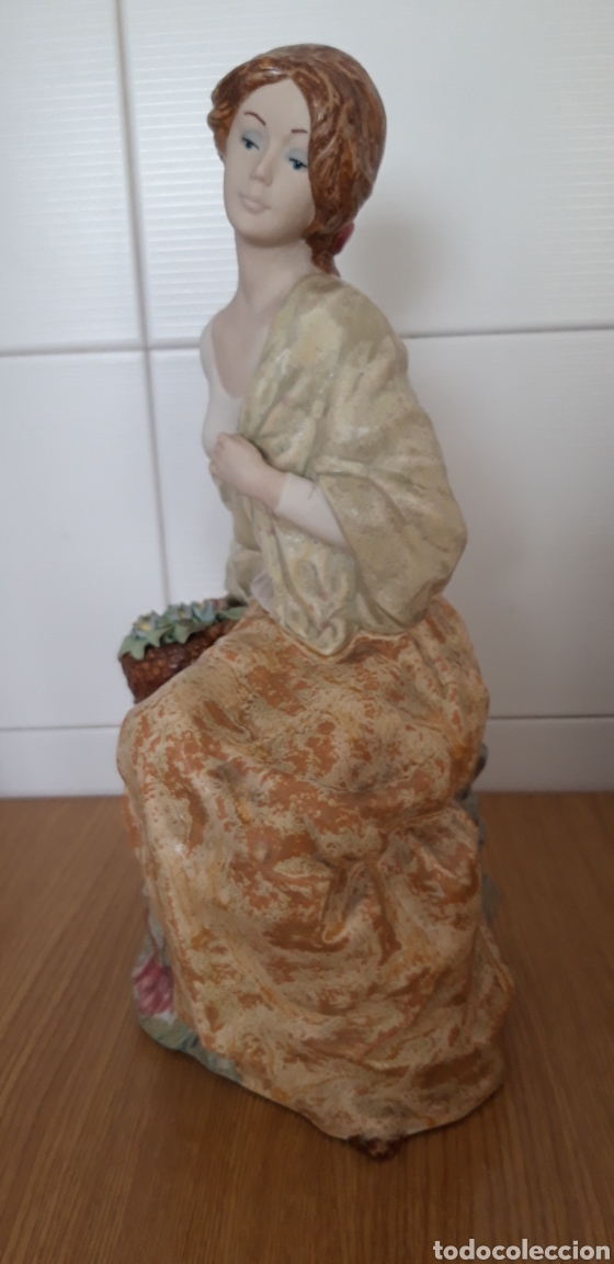 Antiques: FIGURA DE PORCELANA PAL 35 CM