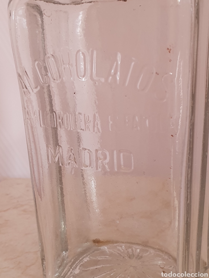 Antigüedades: BOTELLA ANTIGUA ALCOHOLATOS ALCOHOLERA ESPAÑOLA MADRID - Foto 2 - 161010566