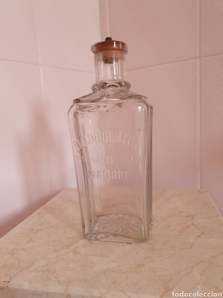 BOTELLA ANTIGUA ALCOHOLATOS ALCOHOLERA ESPAÑOLA MADRID (Antigüedades - Cristal y Vidrio - Farmacia )