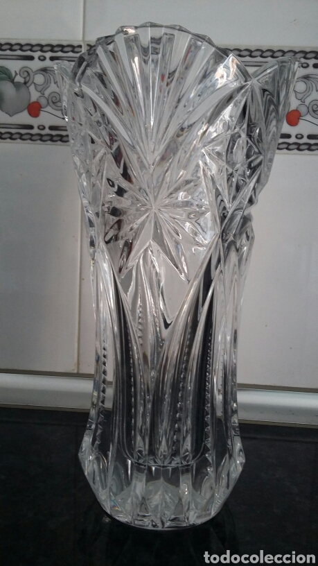 Antiquit&auml;ten: Espectacular jarr&oacute;n en cristal robusto europeo tallado a mano.