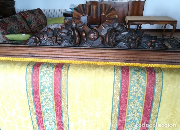 Antig&uuml;edades: Sof&aacute; tresillo y dos sillas - Foto 7