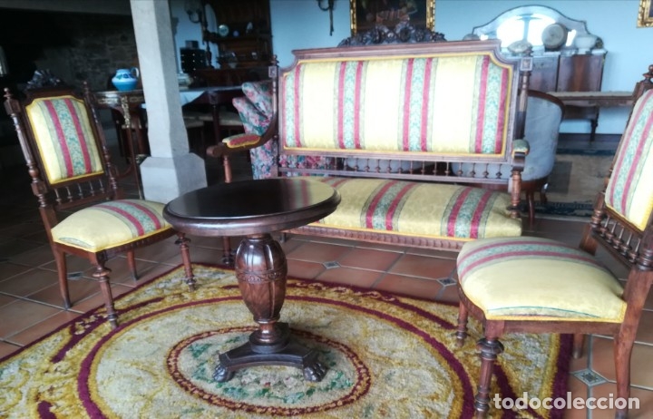 Antig&uuml;edades: Mesa auxiliar - Foto 5