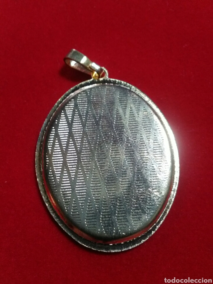 Antig&uuml;edades: Medalla Virgen del SAGRARIO - Foto 2