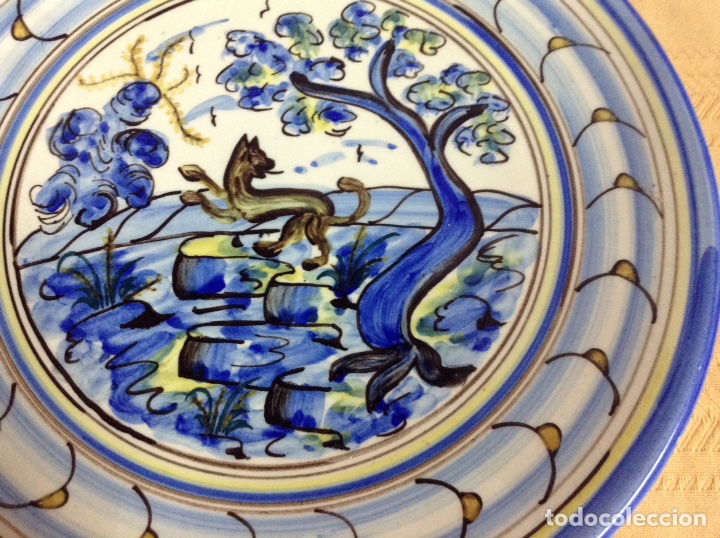 Antig&uuml;edades: Antiguo gran plato de Talavera - Foto 2