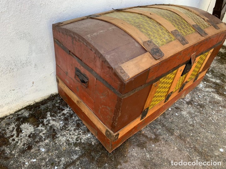 Antig&uuml;edades: BA&Uacute;L DE MADERA Y CHAPA - ANTIGUO - Foto 2
