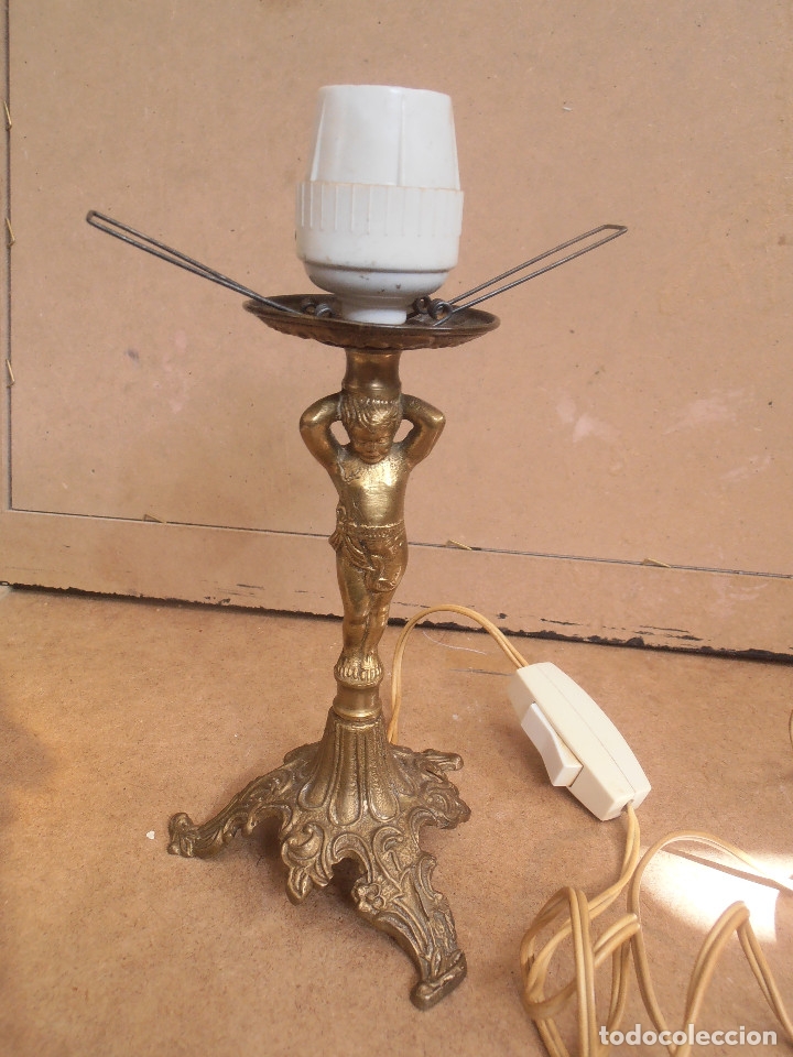 Antig&uuml;edades: LAMPARA MESILLA EN BRONCE - Foto 8
