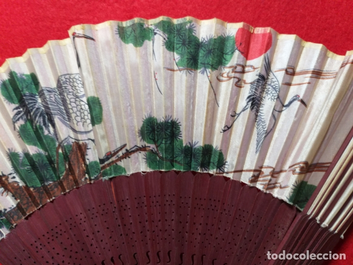 Antig&uuml;edades: ABANICO MADERA CON DIBUJO DE PAJAROS. - Foto 2