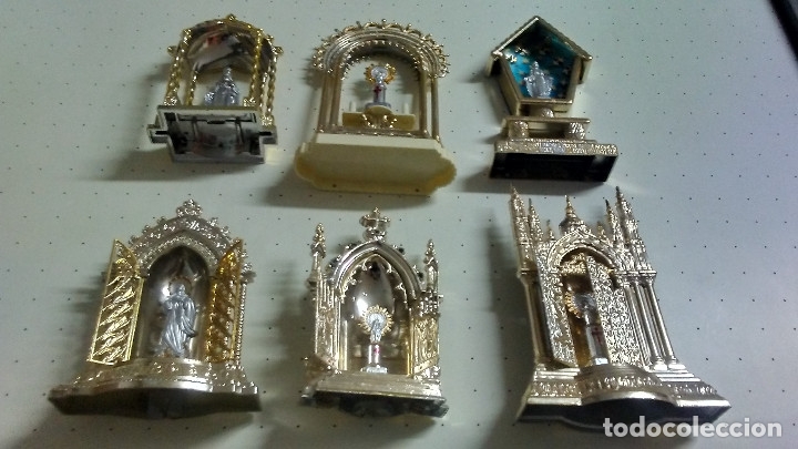 Antig&uuml;edades: 6 CAPILLITAS DE PL&Aacute;STICO CON V&Iacute;RGENES - Foto 1