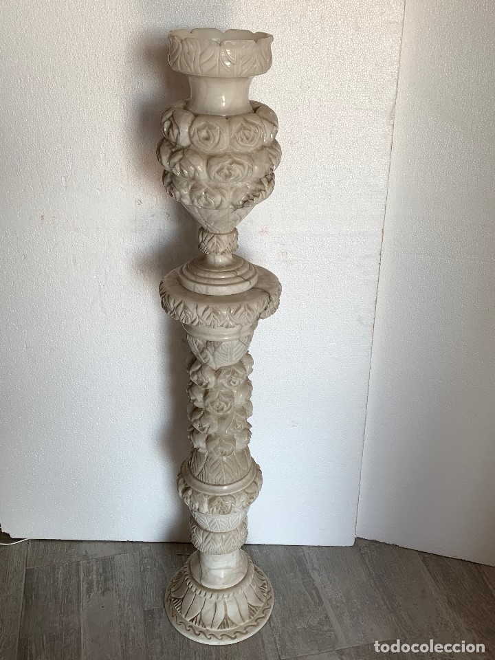 Antig&uuml;edades: COLUMNA CON JARRON DE ALABASTRO - Foto 4