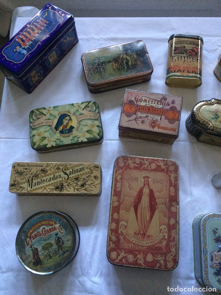 Antig&uuml;edades: 18 cajas antiguas de lat&oacute;n - Foto 9