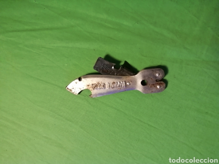 Antig&uuml;edades: Abrelatas vintage forma de pez DIAMANTE OMEGA - Foto 1
