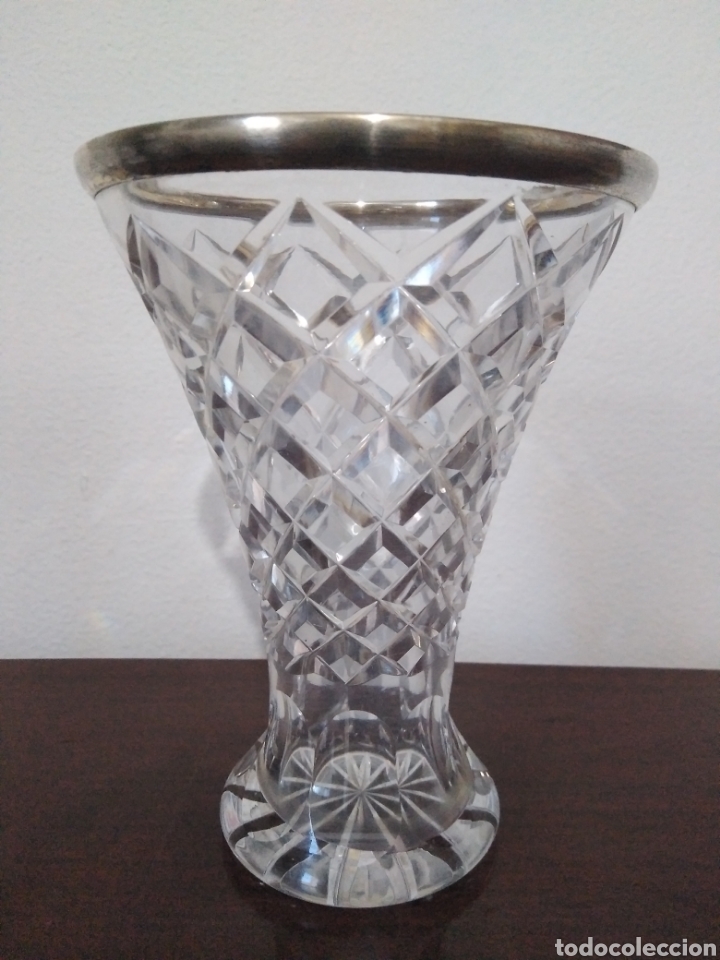 Antig&uuml;edades: Florero cristal y plata - Foto 1