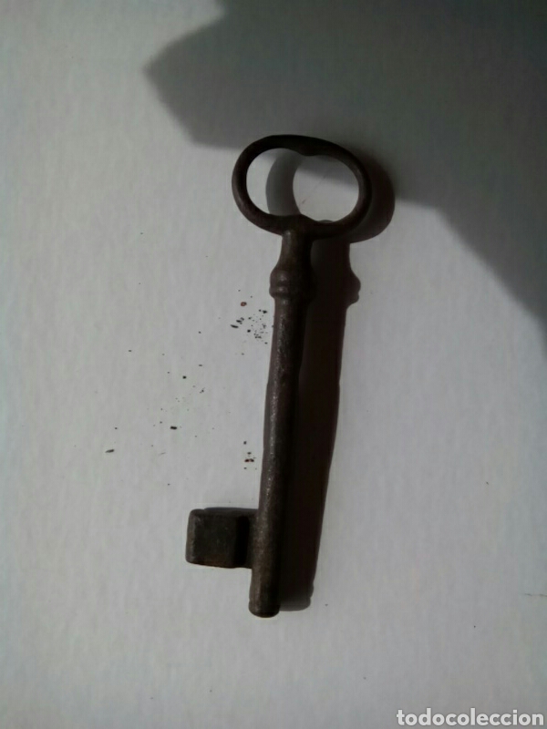 Antig&uuml;edades: Llave muy antigua - Foto 3