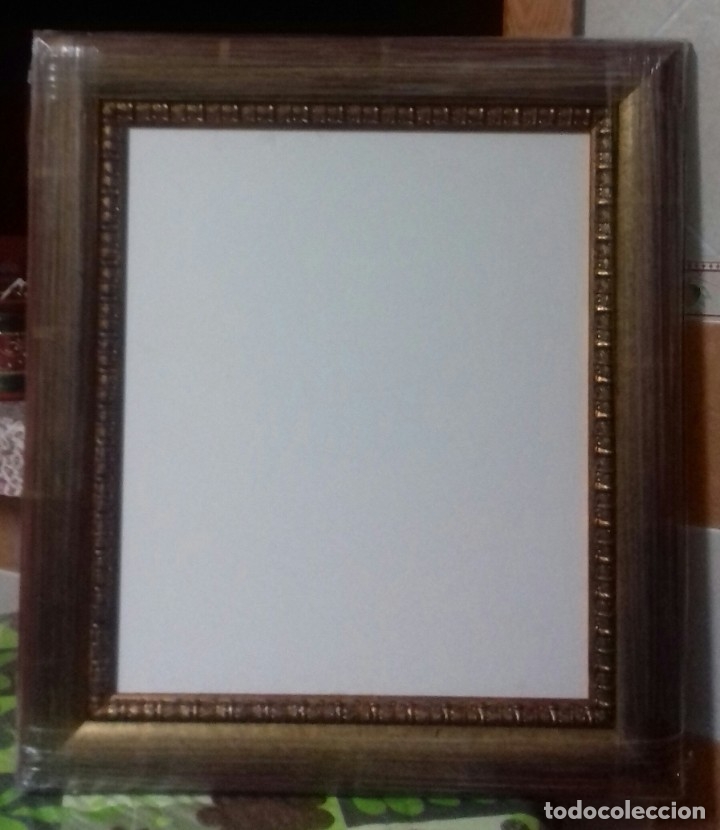 Antig&uuml;edades: EXCELENTE MARCO CON COMPLEMENTO Y LIENZO DE 55X46 - Foto 2