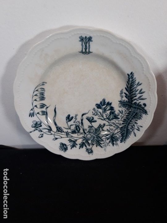 Antig&uuml;edades: Plato de ceramica decorado - Foto 1