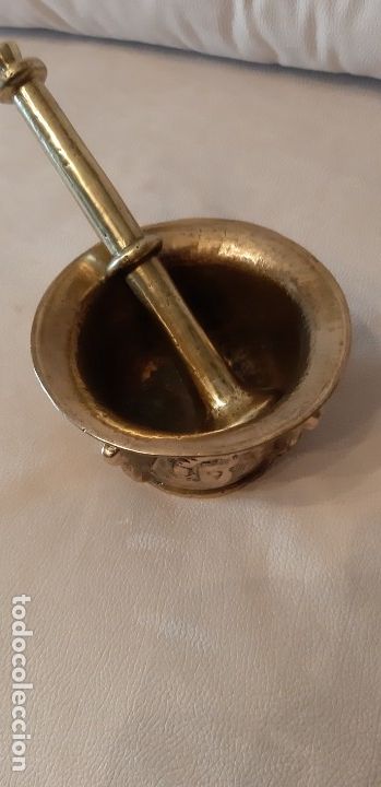 Antig&uuml;edades: Almirez antig&uuml;o de bronce - Foto 2