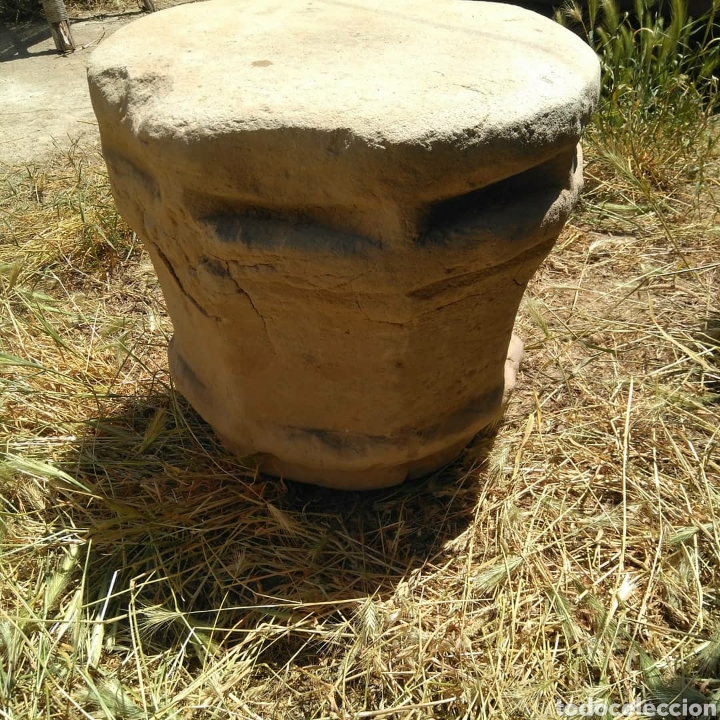 Antig&uuml;edades: Capitel g&oacute;tico - Foto 1