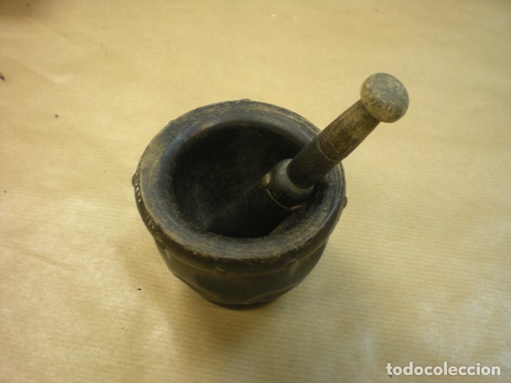 Antig&uuml;edades: ALMIREZ EN MADERA Y TACHUELAS H9CM D8CM - Foto 4