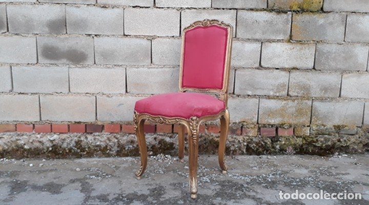 Silla descalzadora antigua vintage color granate. Silla para tocador  antigua vintage estilo Luis XVI