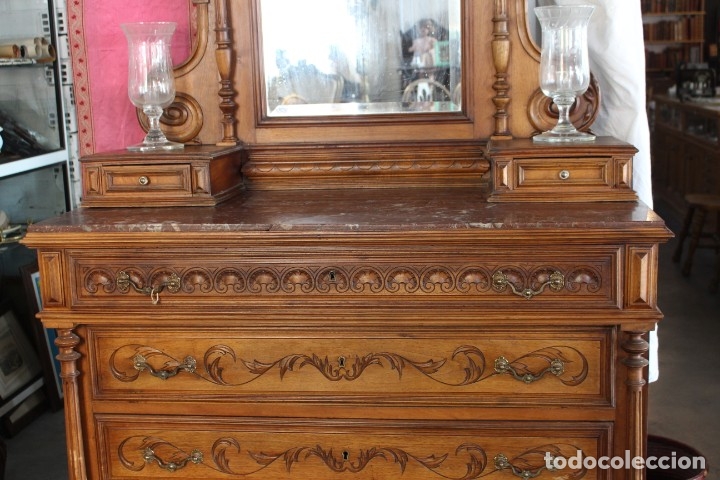 Antig&uuml;edades: C&oacute;moda con espejo realizada en Roble , siglo XIX. - Foto 4